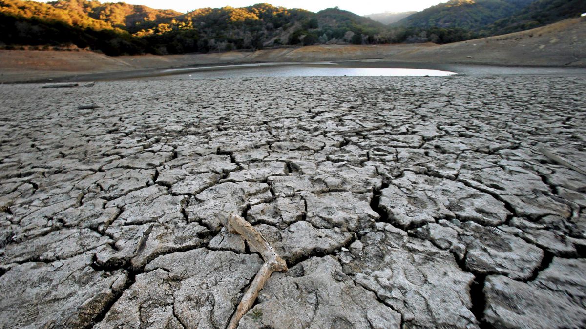 Атмосферная засуха. Засуха. Опустынивание. Пустыня засуха. Гидрологическая засуха.