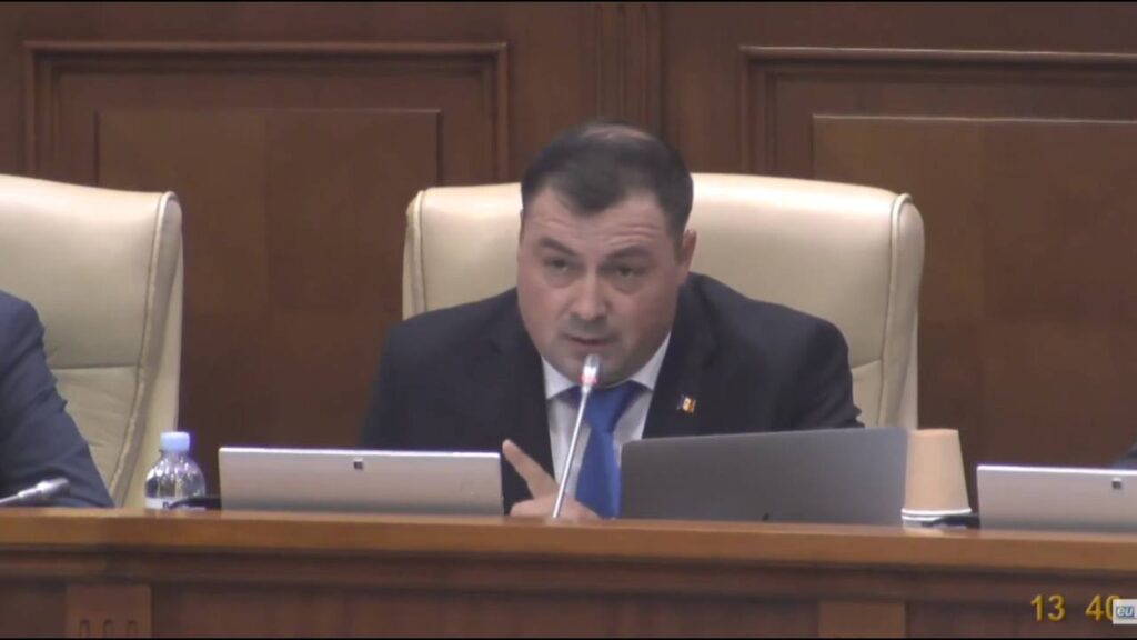 Ivanov Serghei: „70% din țară e teren agricol, dar Guvernul nu știe ce să facă cu el!