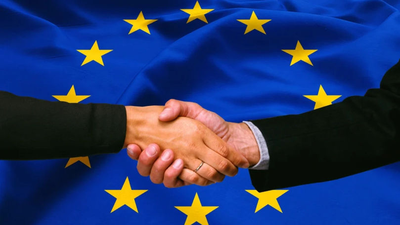 Expert: Negocierile de aderare UE pentru Moldova şi Ucraina ar putea începe în acest an