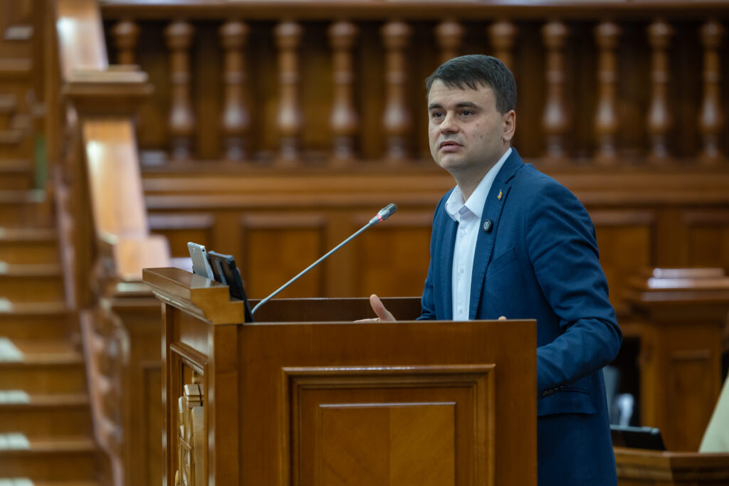 Deputatul Alexandr Berlinschii cere Guvernului claritate privind reforma administrativ-teritorială