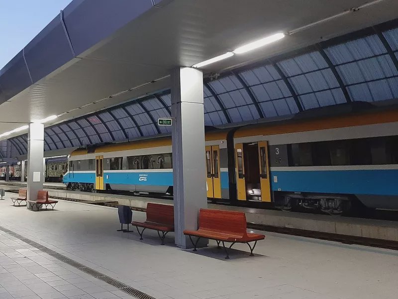 Legătura feroviară Chișinău–Aeroport, finalizată etapizat: Stația Revaca-Aeroport va fi deschisă în acest an