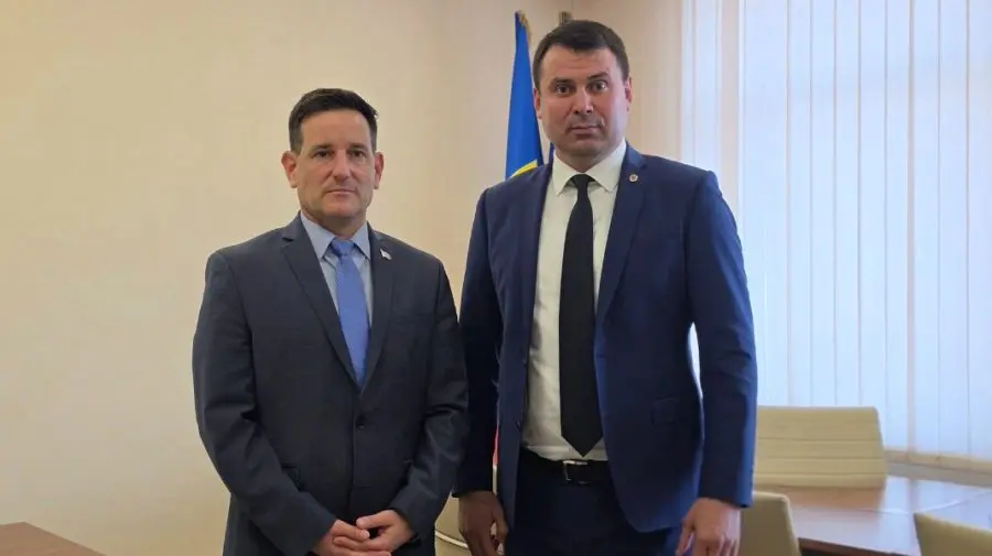 Vasile Costiuc a discutat cu reprezentantul Ambasadei SUA despre parteneriatul strategic și situația politică din R. Moldova