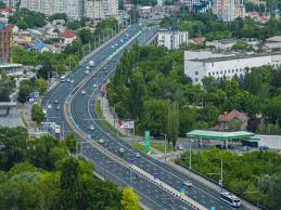 Chișinăul, pus la încercare de iarnă: mobilizare masivă pentru refacerea orașului