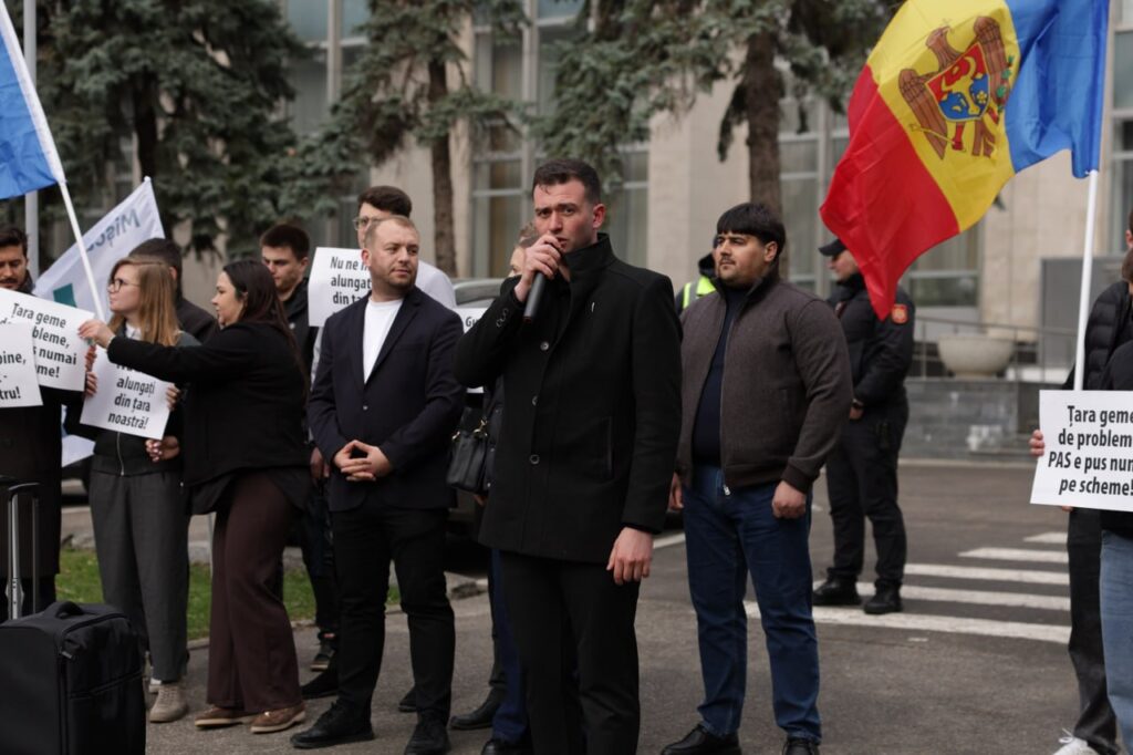 Tinerii MAN cer reluarea programului „Prima Casă” și politici pentru locuințe accesibile