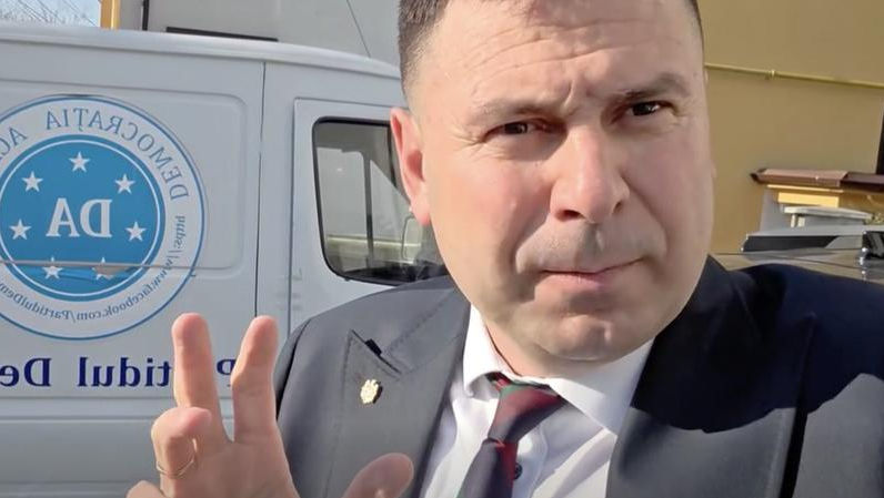 Costiuc acuză IGP de mușamalizarea unui caz de contrabandă cu alcool