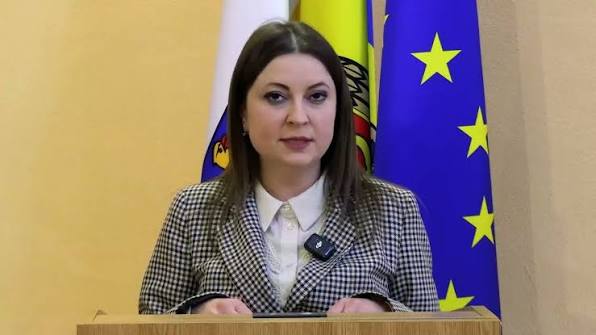 Olesea Pșenițchi: Reducerea veniturilor locale ar putea afecta reparațiile străzilor și modernizarea instituțiilor publice
