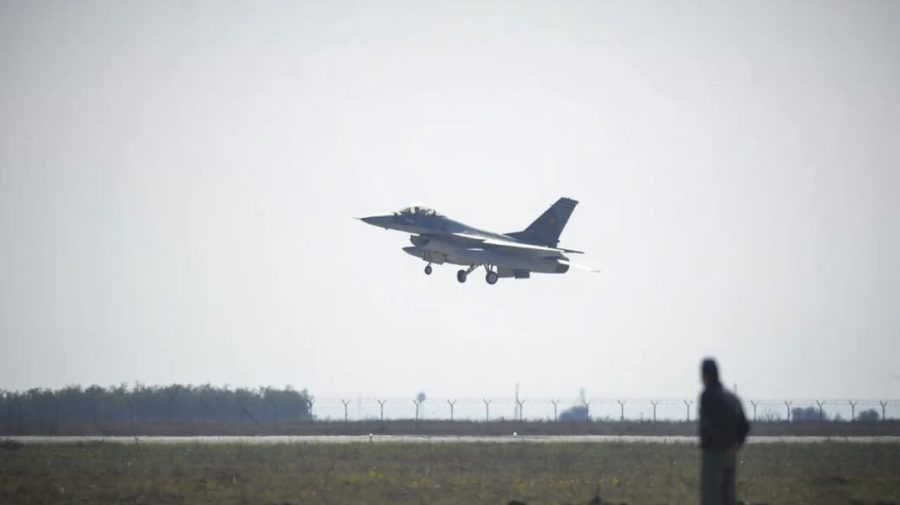 Semnal radar detectat în apropierea României. Două aeronave F-16 și un elicopter au fost ridicate de la sol