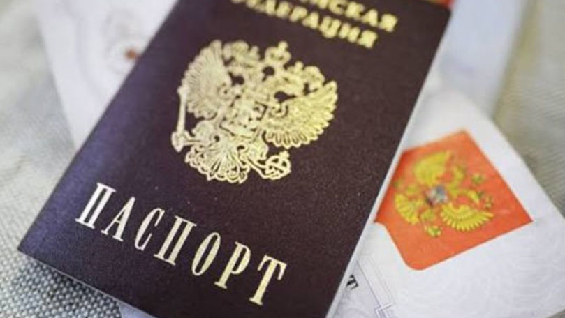 Chișinăul critică acordarea pașapoartelor rusești la Tiraspol: „Acțiune neprietenoasă și iresponsabilă”