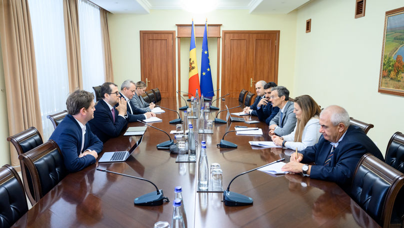 Tofan, discuții cu BERD: Guvernul vrea finanțări extinse pentru companii și proiecte de infrastructură