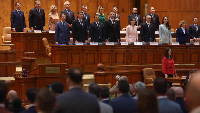 182 de voturi pentru Guvernul Mureșan. Cabinetul a fost respins de Parlament