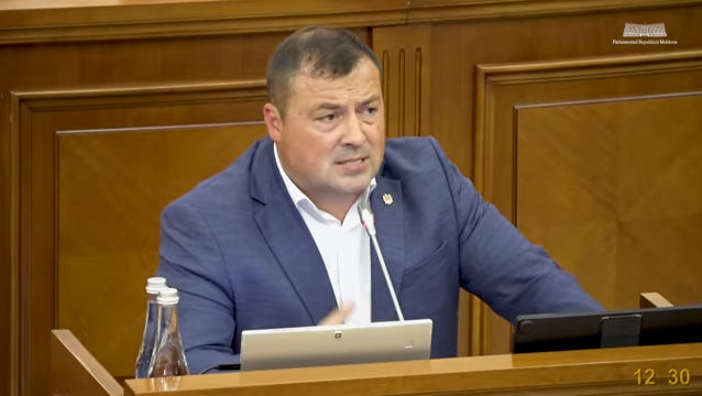 Serghei Ivanov pune sub semnul întrebării modul de implementare a legii privind utilajele agricole