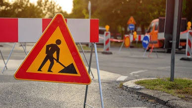 Trotuarele podului de la Circul, reparate etapizat. Lucrările continuă și pe partea carosabilă