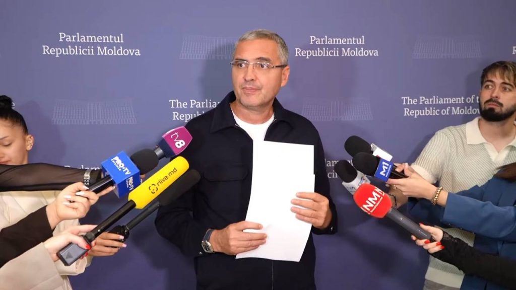 Proiect de lege privind violența în familie, promovat de Usatîi: poliția ar urma să intervină imediat
