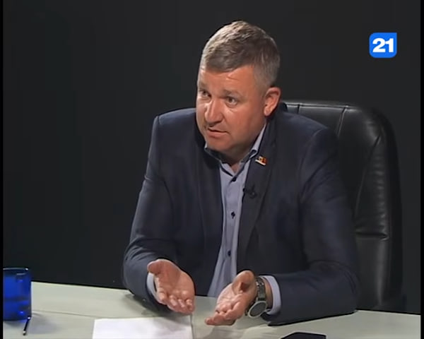 Denis Șova: Guvernarea nu face nimic pentru depășirea crizei, deoarece creșterea prețurilor la energie și mărfuri aduce venituri suplimentare la buget