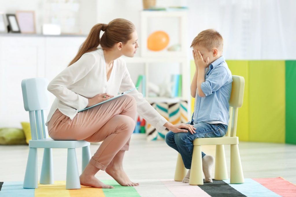 Sprijin psihologic, logopedic și psiho-pedagogic gratuit pentru copiii din Chișinău. Unde se pot adresa părinții