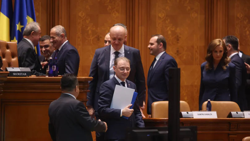 România are un nou Guvern după cinci luni de criză politică. Cabinetul Niculescu a primit votul Parlamentului