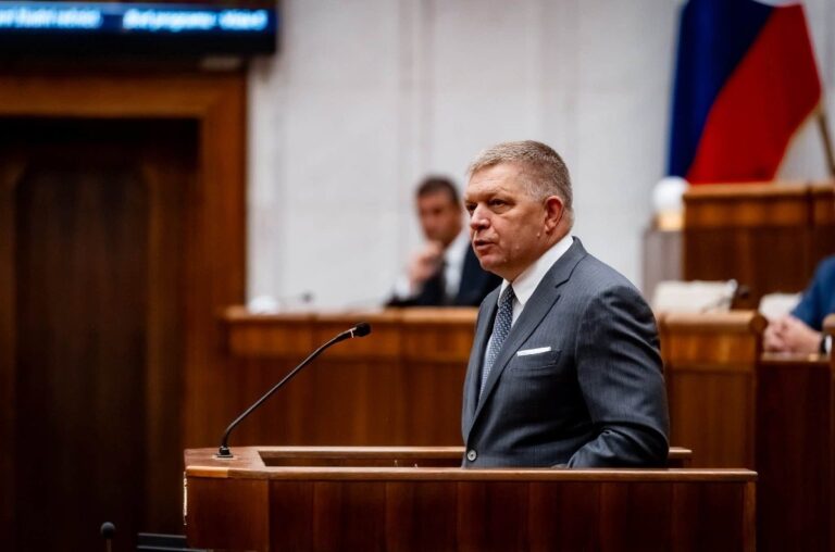 Robert Fico critică UE după acordul Trump–Putin privind motorina rusească: „Conducerea europeană este naivă”
