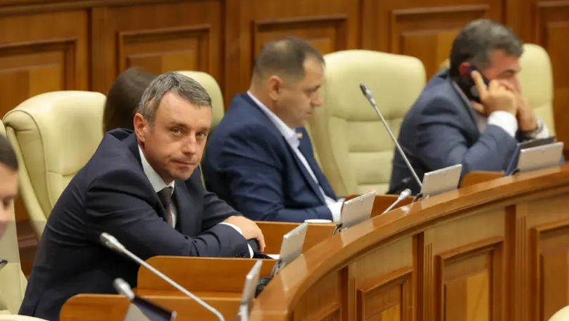 Deputat PAS, despre protestul magistraților: „Dacă nu știți cu cât se majorează salariile, pentru ce protestați?”
