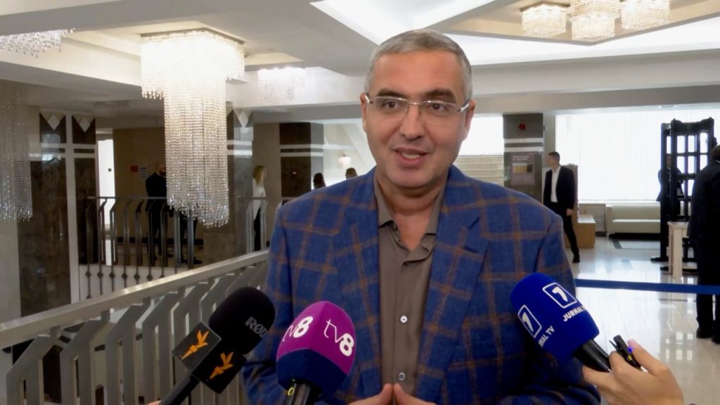 Renato Usatîi, despre ședința secretă de la Parlament: „Nu am văzut niciun motiv ca planul de modernizare a armatei să fie secretizat. Nu există motive de îngrijorare pentru cetățeni”