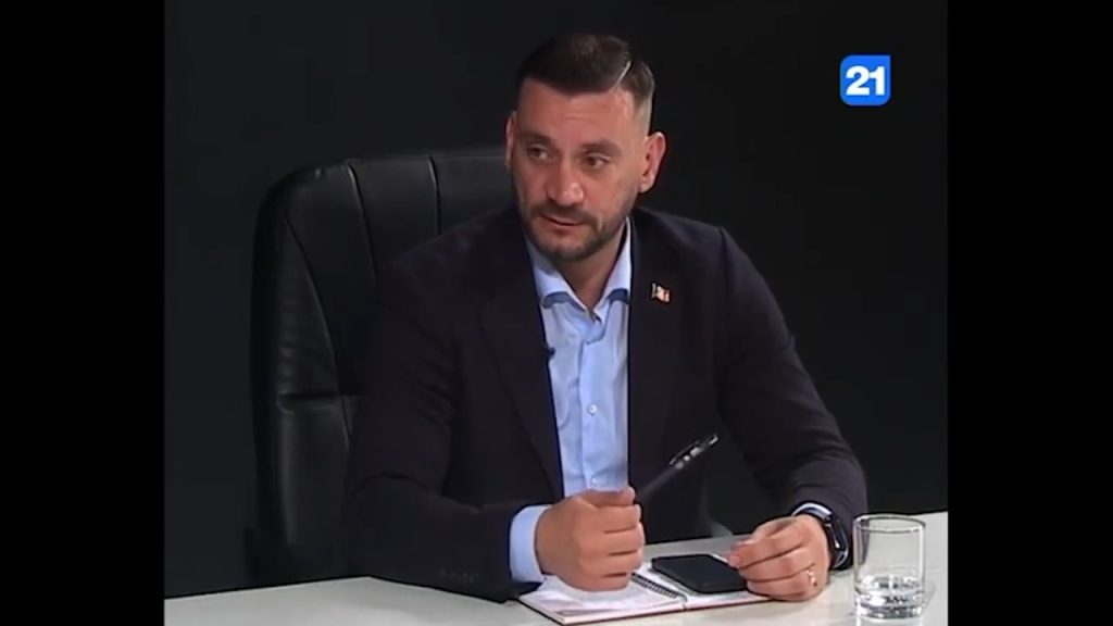 Nicolae Margarint: „Demnitarii încasează salarii de milioane, iar oamenii îngheață în case. Statul trebuie să-și revizuiască prioritățile!”