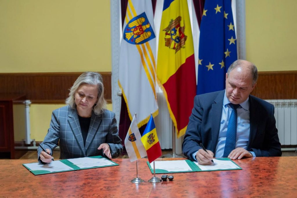 Primăria Chișinău și UNHCR au semnat un nou memorandum de înțelegere